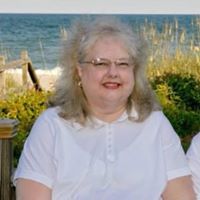 Joy Griffin Photo 26