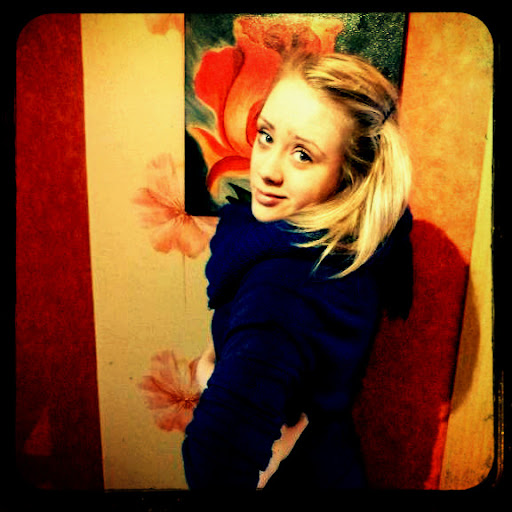 Maria Lutz Photo 27