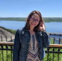 Alicia Mcdonald Photo 17