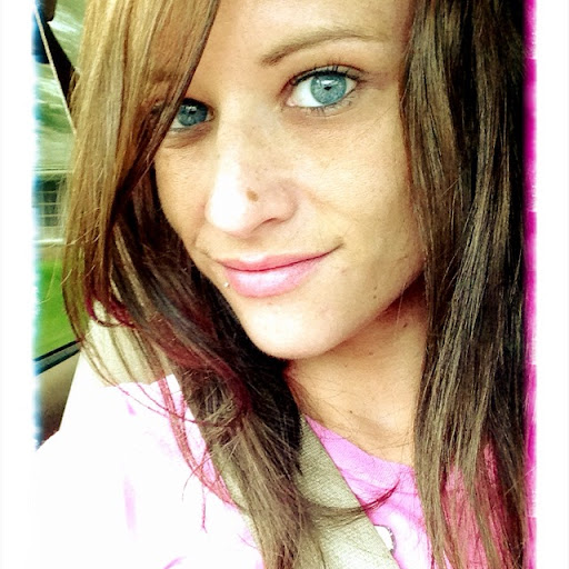 Amber Brewer Photo 41