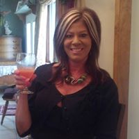 Bobbie Nicholas Photo 6