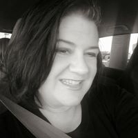 Jennifer Troyer Photo 9