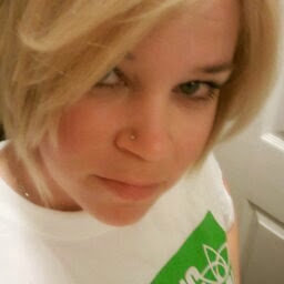Stephanie Tessier Photo 7