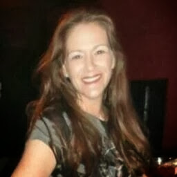 Julie Reimer Photo 10