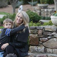 Angela Rhodes Photo 8