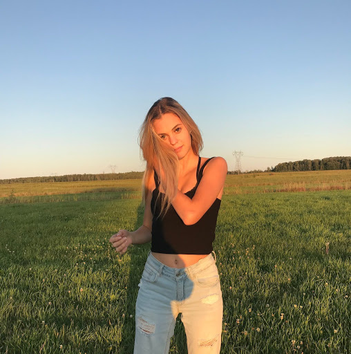 Victoria Gendron Photo 1