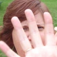 Jenny Earle Photo 9