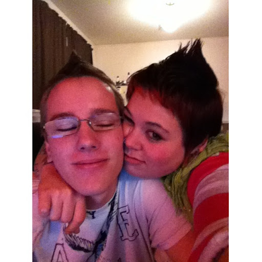 Robyn Gibson Photo 7