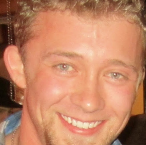 Devon Thompson Photo 20