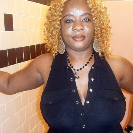 Jackie Howell Photo 19