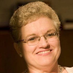 Sandra Holmes Photo 8