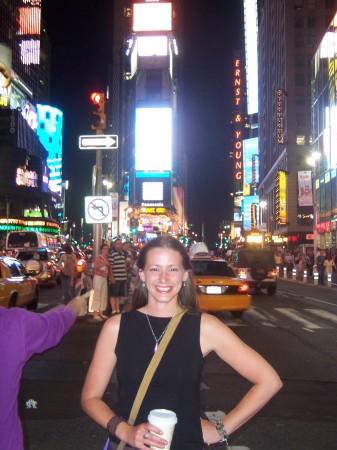 Kelli Hawley Photo 11