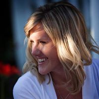 April Dahlin Photo 2