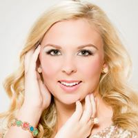 Caitlin Houser Photo 4
