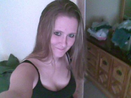Ashley Wolfe Photo 16