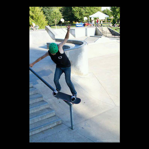 Connor Glass Photo 7