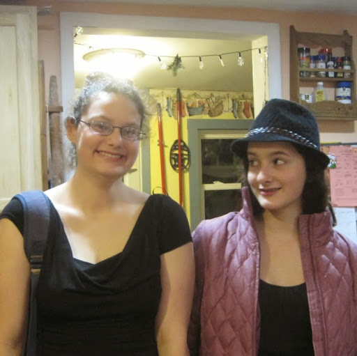 Rachel Tupper Photo 2