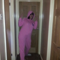 Alex Morris Photo 6