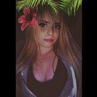 Kaitlin Benson Photo 16