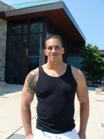 Jason Daniels Photo 2