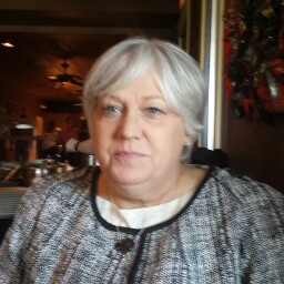 Cynthia Chester Photo 4