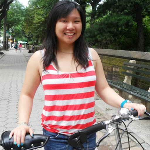 Rebecca Li Photo 32