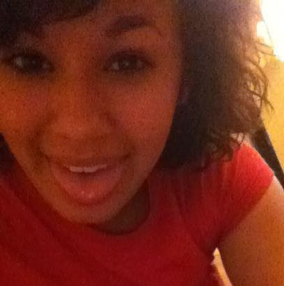 Alicia Lay Photo 8