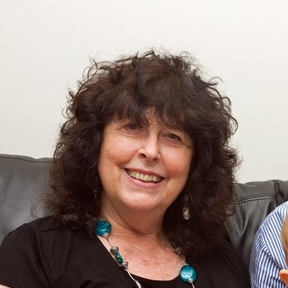 Faye Cook Photo 33