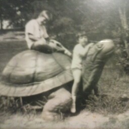 Vicki Leonard Photo 18