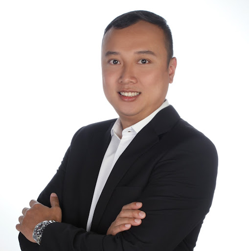 Raymond Ho Photo 32