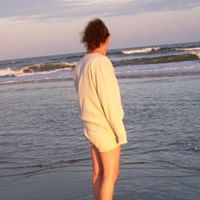 Lisa Chestnut Photo 7