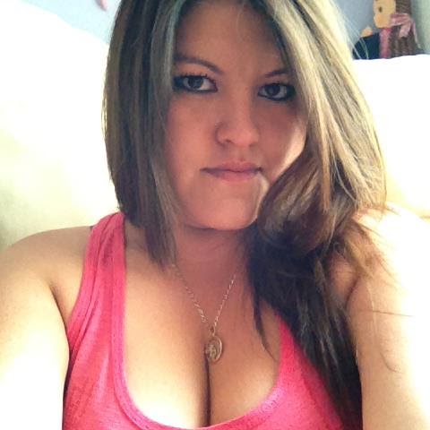 Elizabeth Colin Photo 29