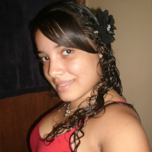 Joanne Cruz Photo 27