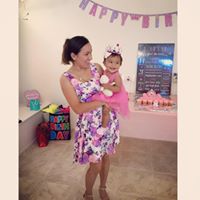 Mandy Contreras Photo 7