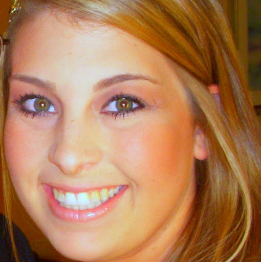 Heather Dew Photo 4