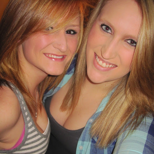 Alyssa Dyer Photo 6