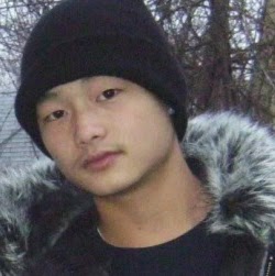 Yia Vang Photo 32