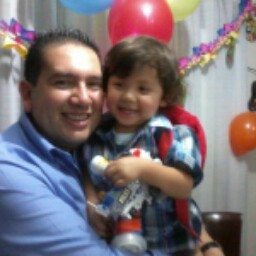 Ernesto Rivera Photo 41
