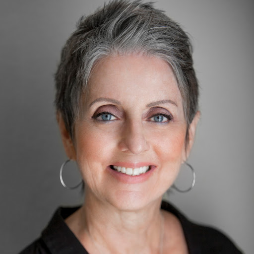 Kay Bradford Photo 9