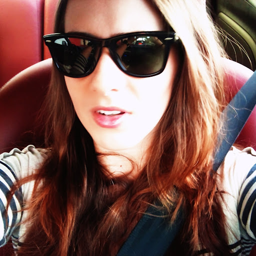 Danielle Mason Photo 16