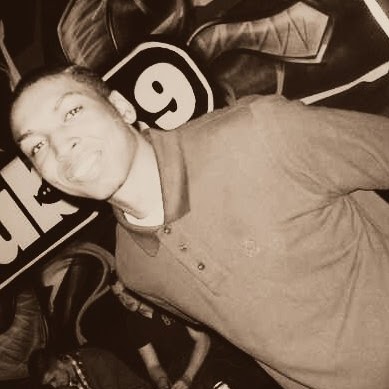 Jason Weekes Photo 8