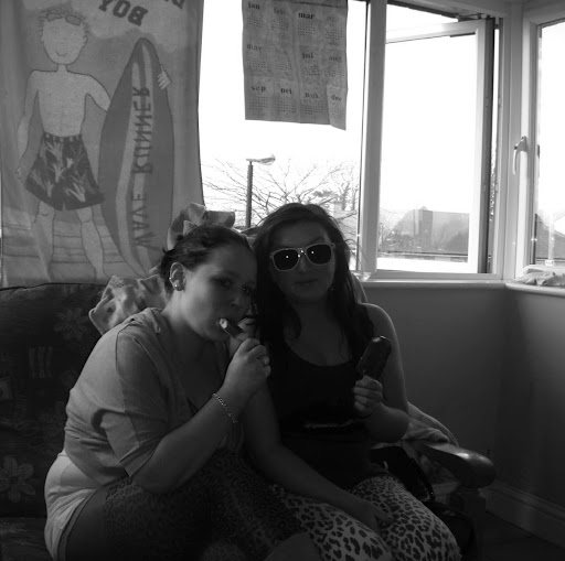 Tracy Costello Photo 19