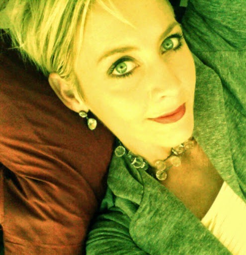 Amy Lawrence Photo 7