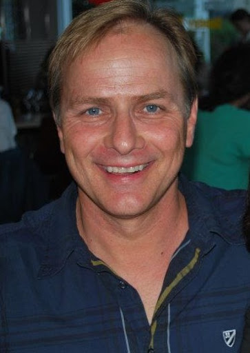 Stephan Cook Photo 29