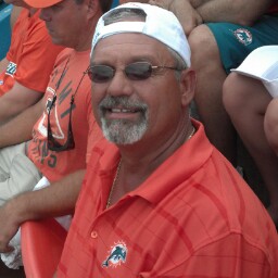 Dennis Owens Photo 49