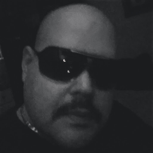 Raymond Cardona Photo 29