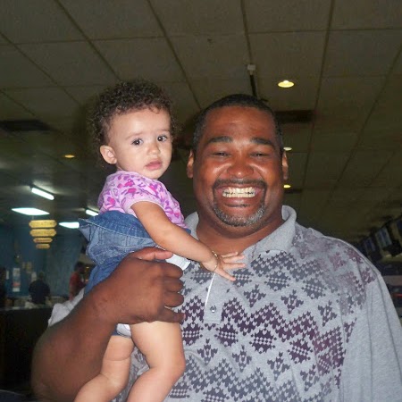 Dwayne Pierce Photo 31