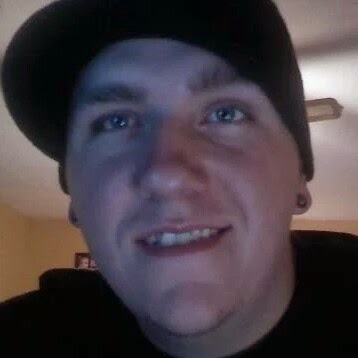 Brandon Hendrix Photo 13
