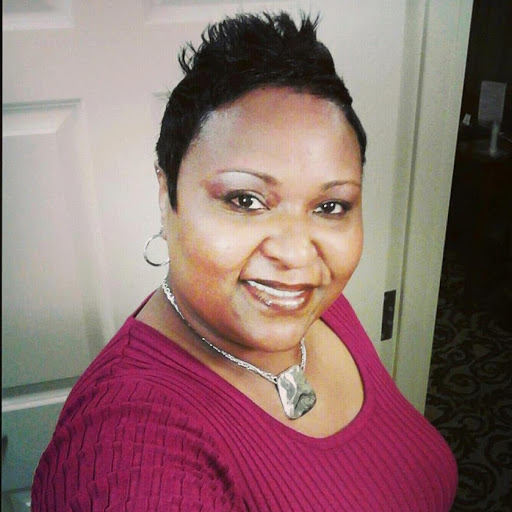 Tonya Holmes Photo 10