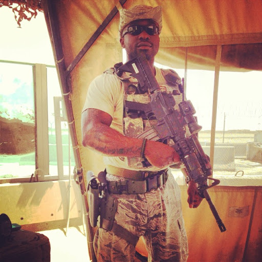 Bobby Brown Photo 38